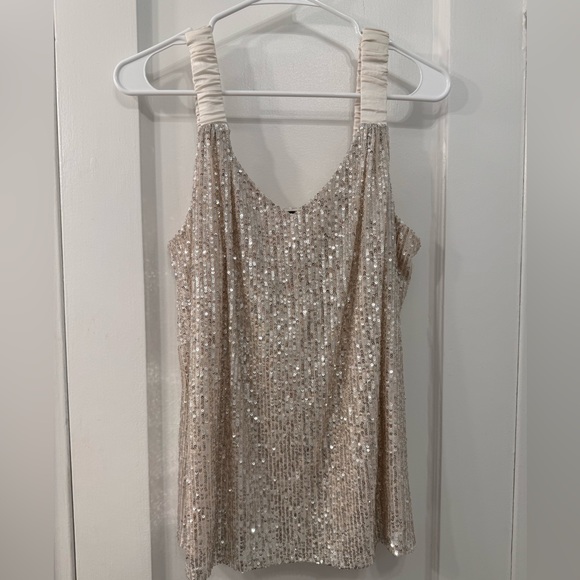 Vince Camuto Tops - Sequin top size 10